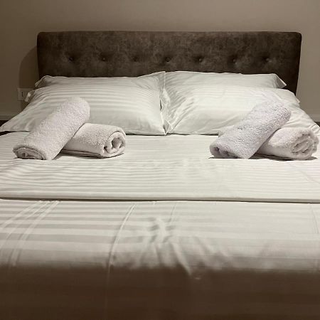 Lotus Apartments Vlore Luaran gambar