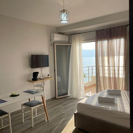 Lotus Apartments Vlore Luaran gambar