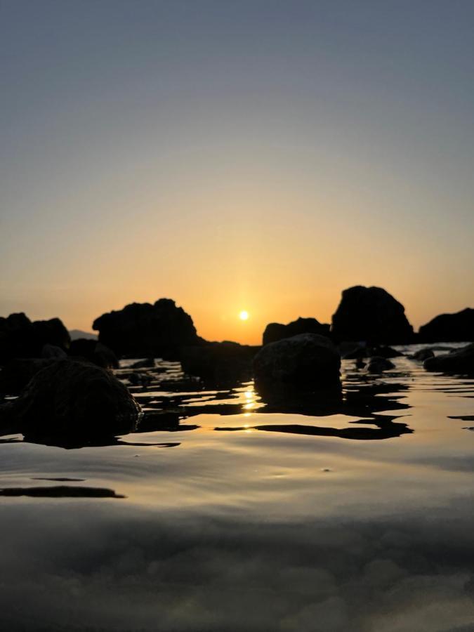 Lotus Apartments Vlore Luaran gambar