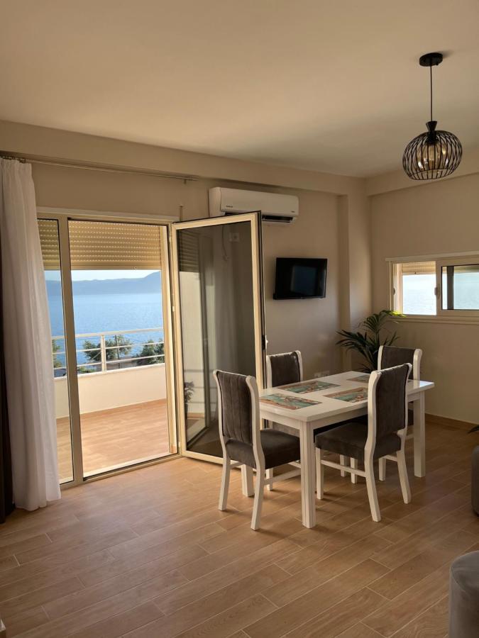 Lotus Apartments Vlore Luaran gambar