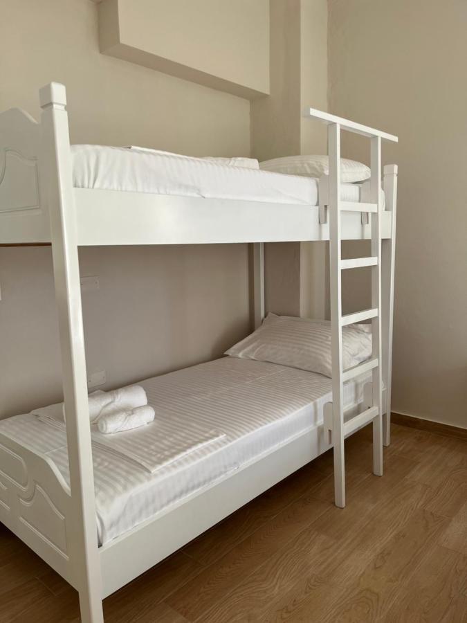 Lotus Apartments Vlore Luaran gambar