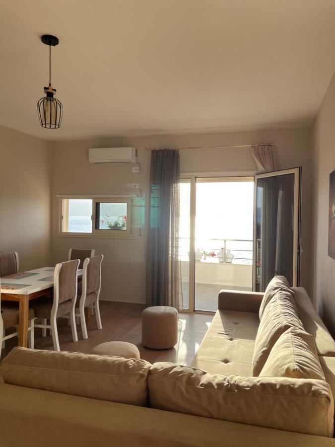 Lotus Apartments Vlore Luaran gambar