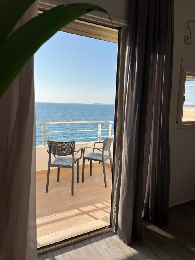 Lotus Apartments Vlore Luaran gambar