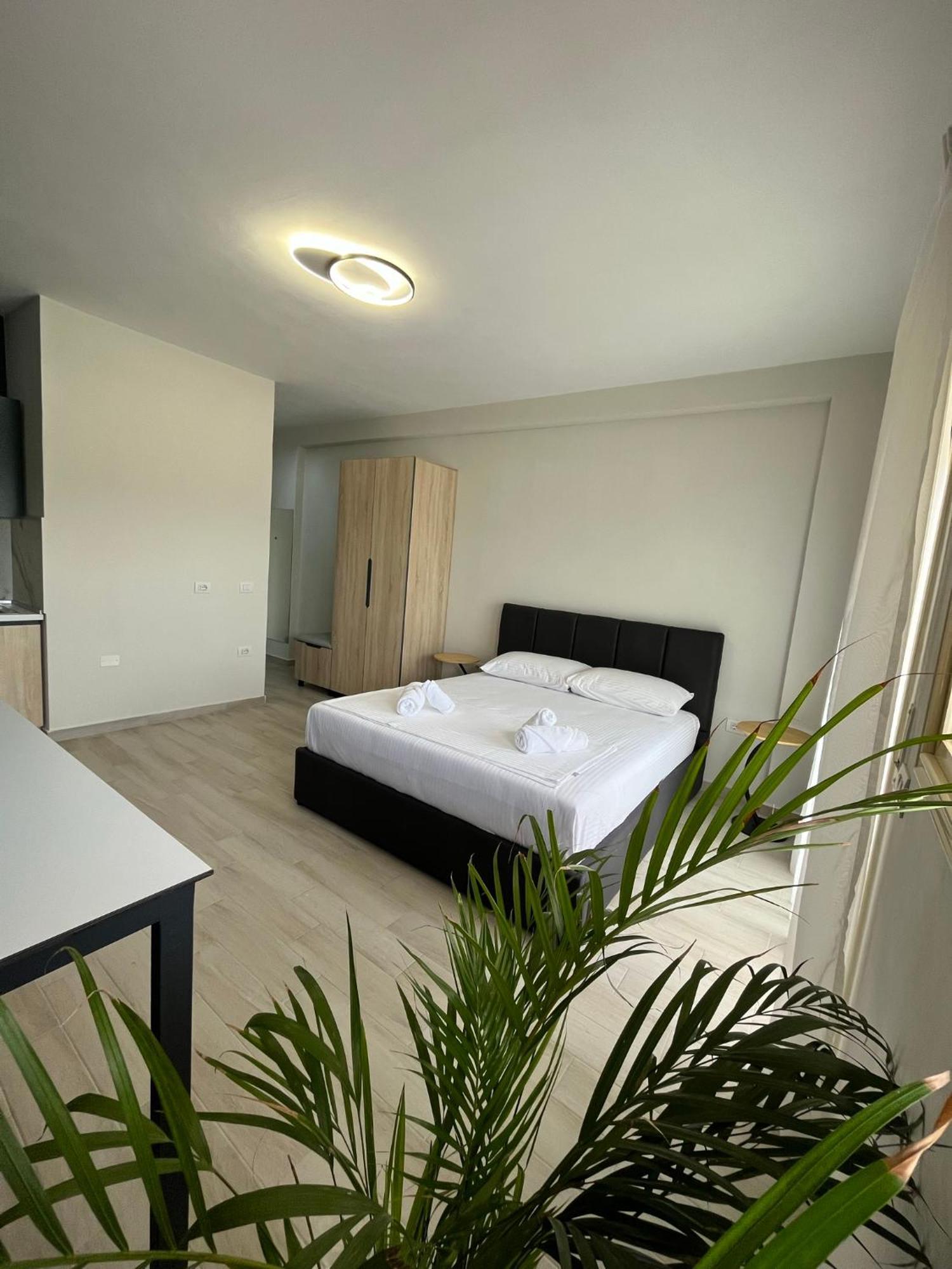 Lotus Apartments Vlore Luaran gambar